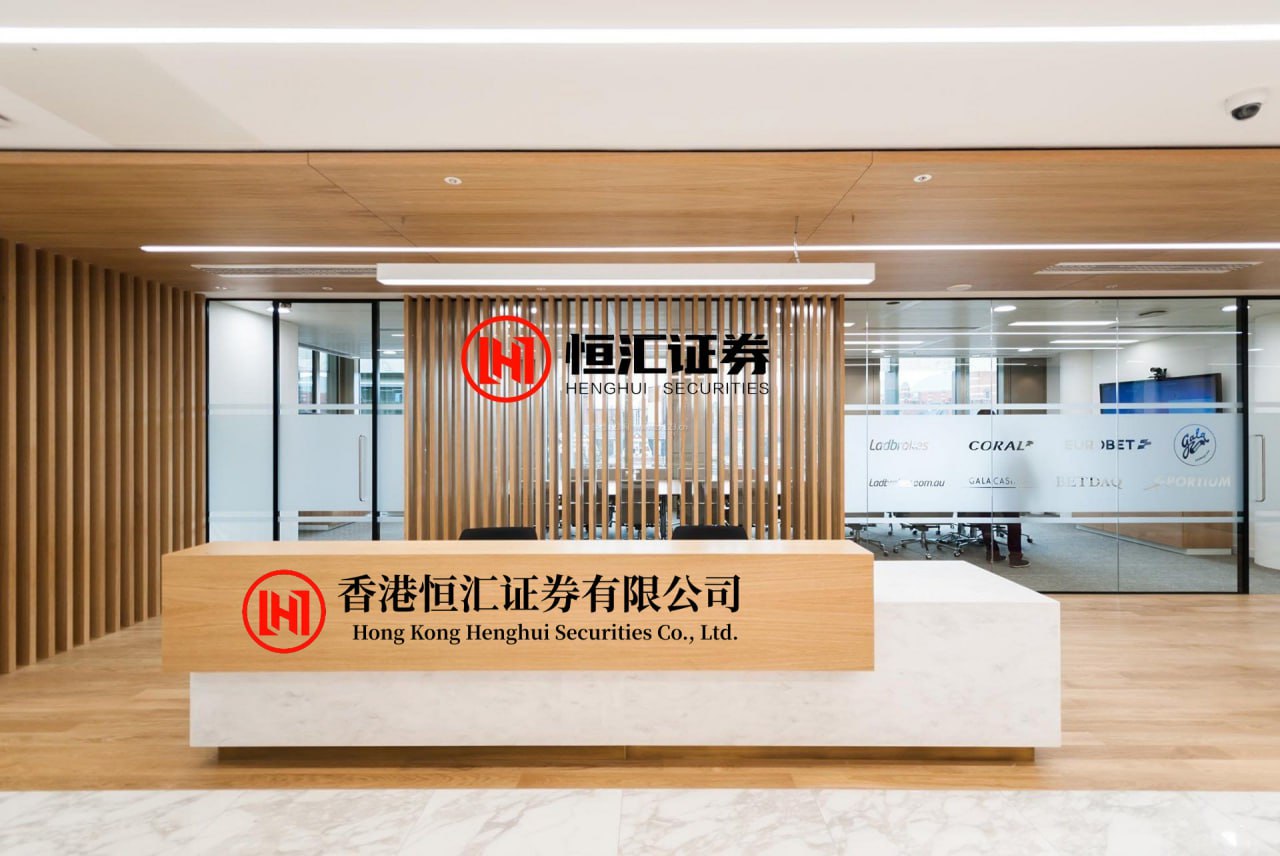 信弘优配 14年后再看“京城四少”现状，才知道，娶一位好妻子究竟有多重要